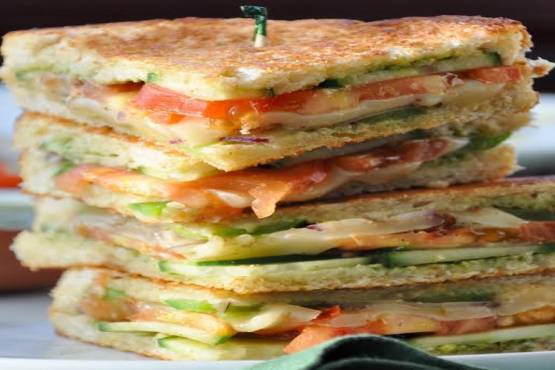 Veg Cheese  Sendwich 
